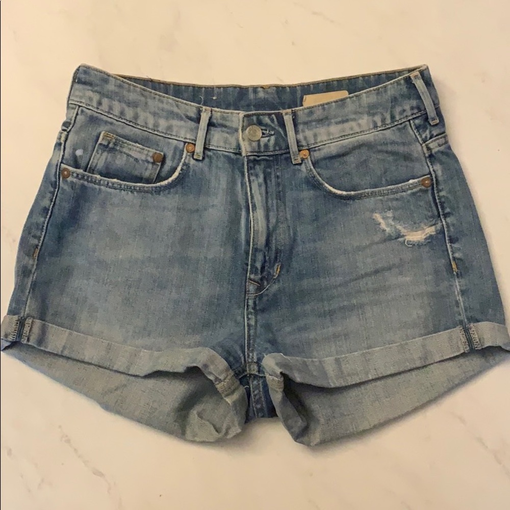 H&M high waisted shorts